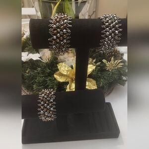 Elegant Silver and Gold Beaded Bracelet